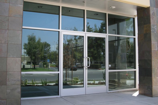 El Rio-commercial-door-repair