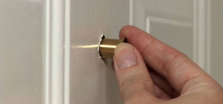 peephole door repair in El Rio